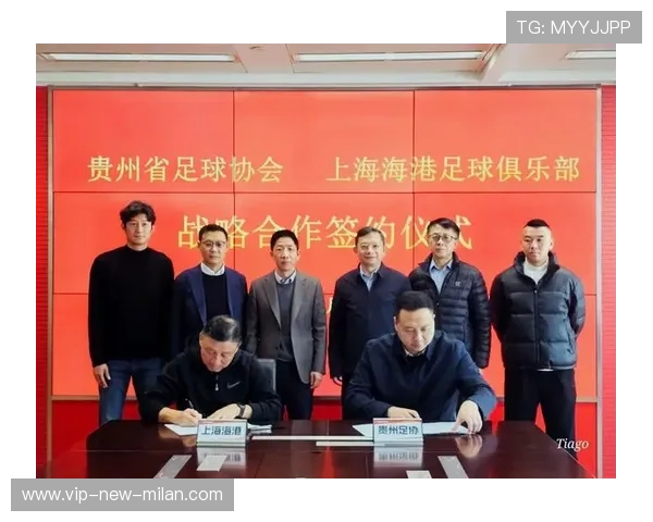 足球联赛推动青年球员成才路径与职业规划辅导，足球人才成长的教育模式有哪些